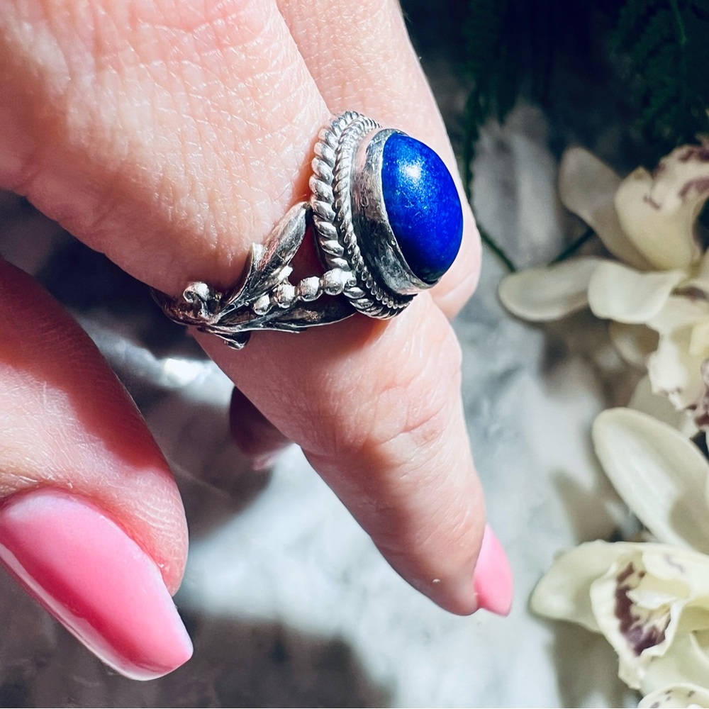Vintage Handmade Ring Solid 925 Sterling Silver size 8! Good condition! - Picture 9 of 16